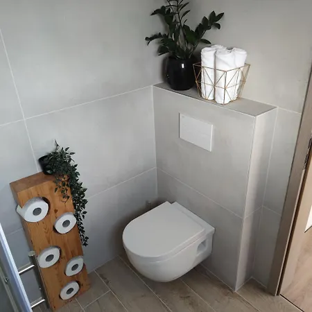 Emili Apartment *