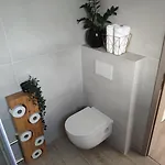 Emili Apartament *